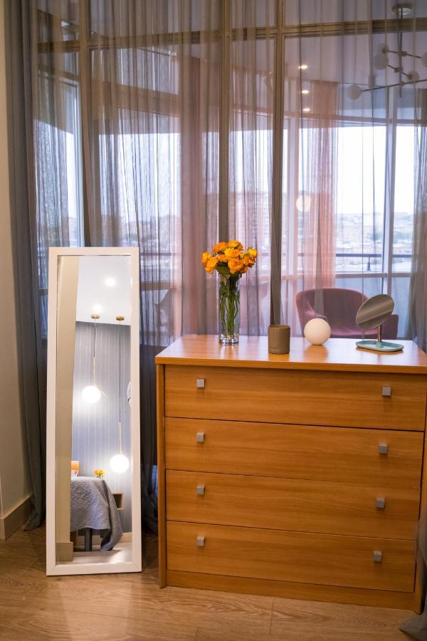 Hotelise L Bird Eye Apartment Ереван Екстериор снимка