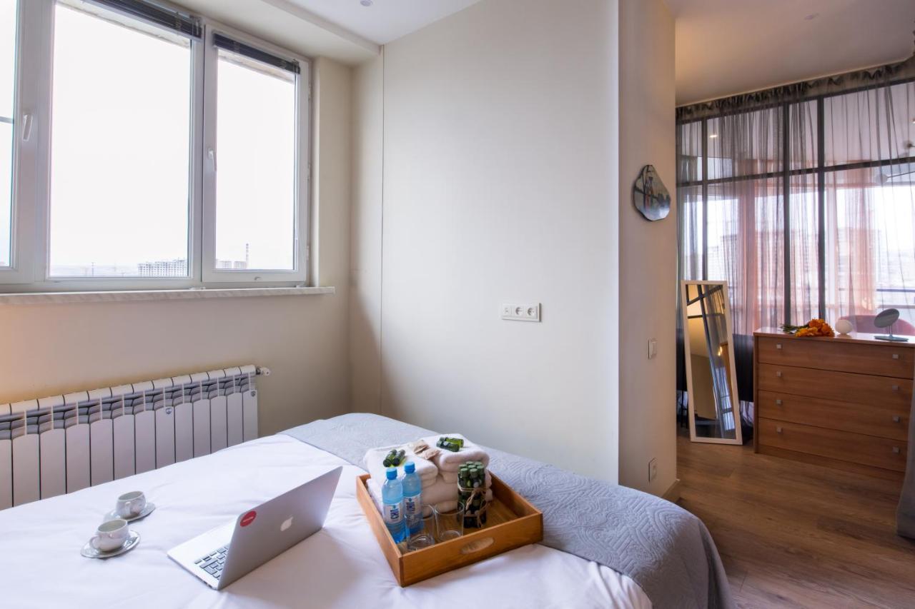 Hotelise L Bird Eye Apartment Ереван Екстериор снимка